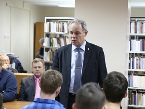 The Rector of VSTU visited the campus and met the students from the dormitories №№ 3 and 4