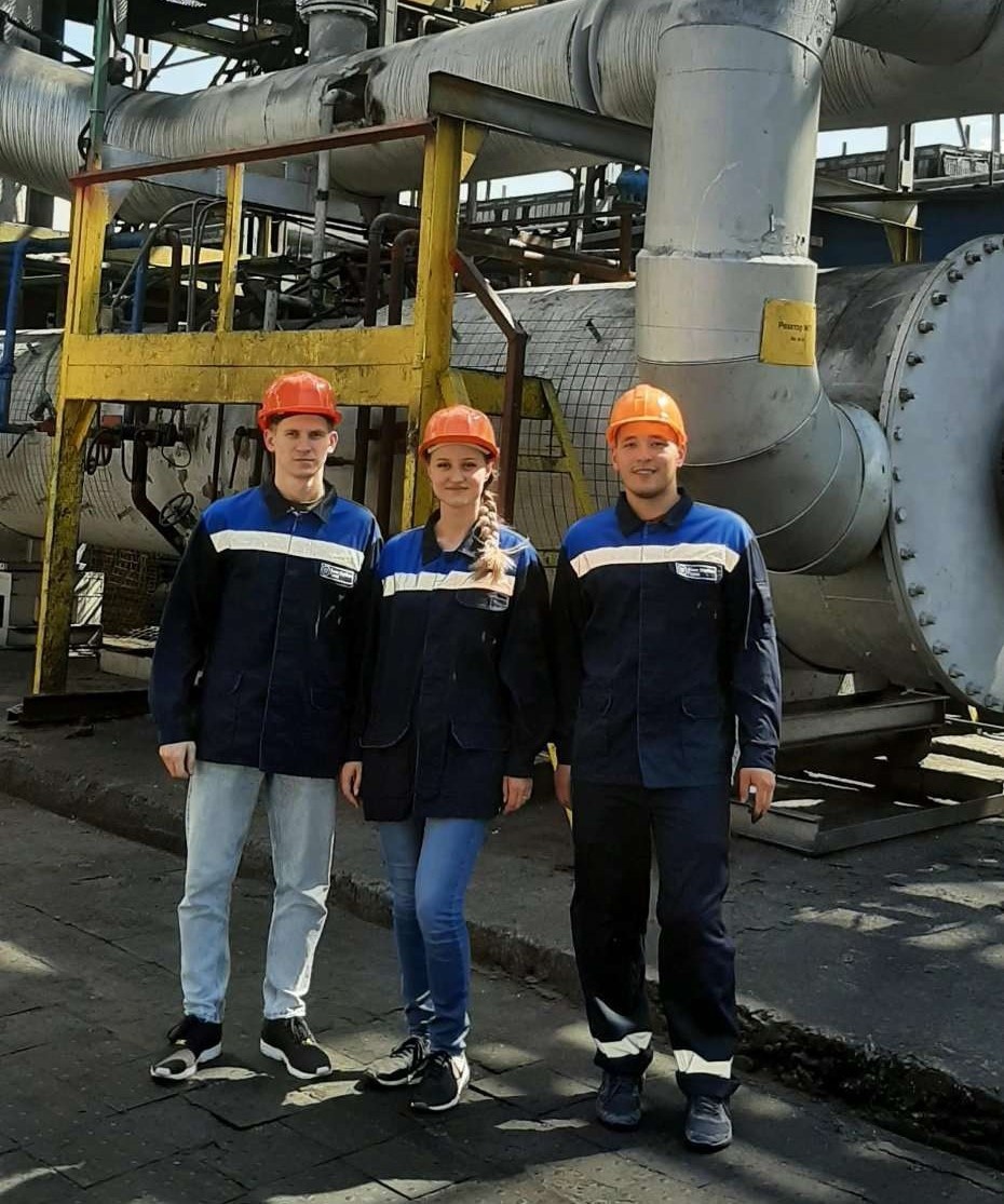 завод волгохимнефть, ооо волгоград. омский техуглерод. техническому директору волгоградского филиала ооо «омсктехуглерод». омсктехуглерод волгоград директор. юбилей завода.