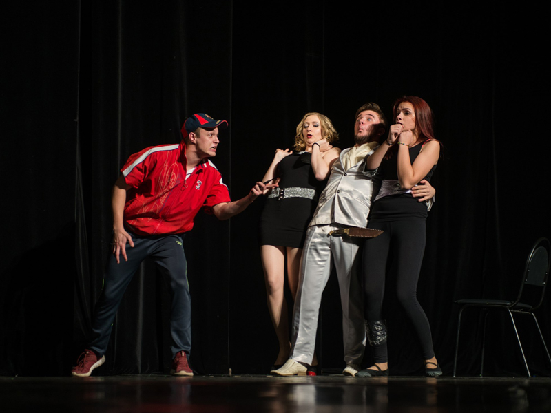 Студенты театр миниатюр. Театр эстрадных миниатюр. Театр эстрадных миниатюр зеленогорск. Логотип студенческий театр эстрадных миниатюр. Студенческий театр эстрадных миниатюр.