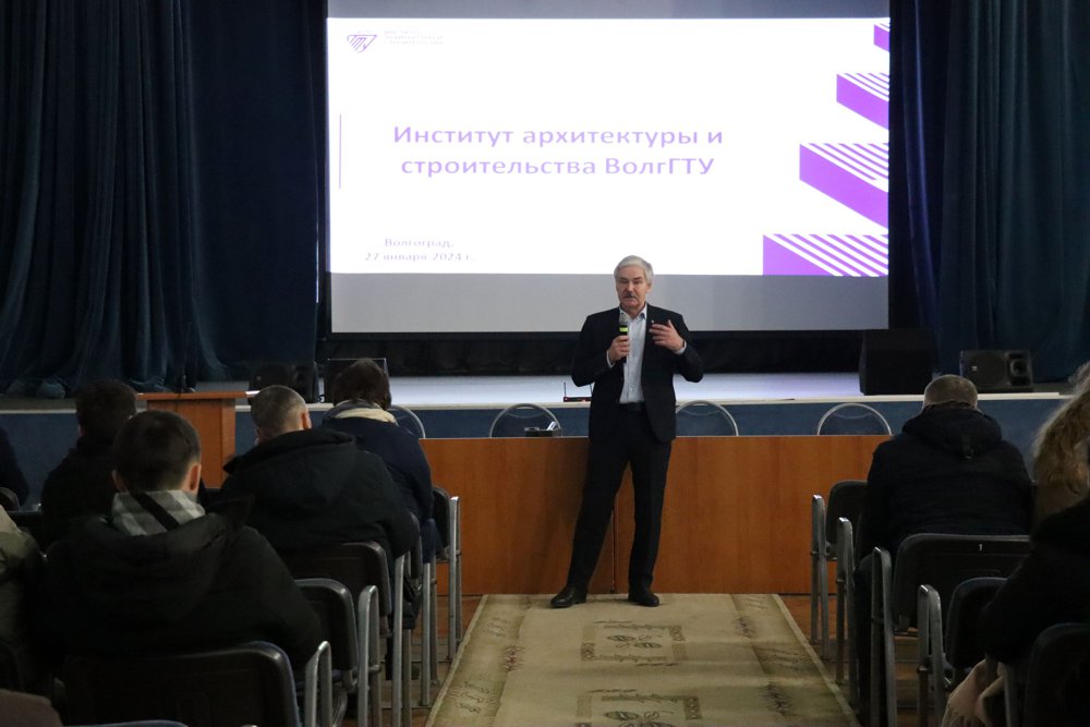 Факультет информационных технологий спбгик. Абитуриент кафедра. Фармацевт колледж пенза. Колледж таможни после 11 класса. Менеджмент саратов вузы.