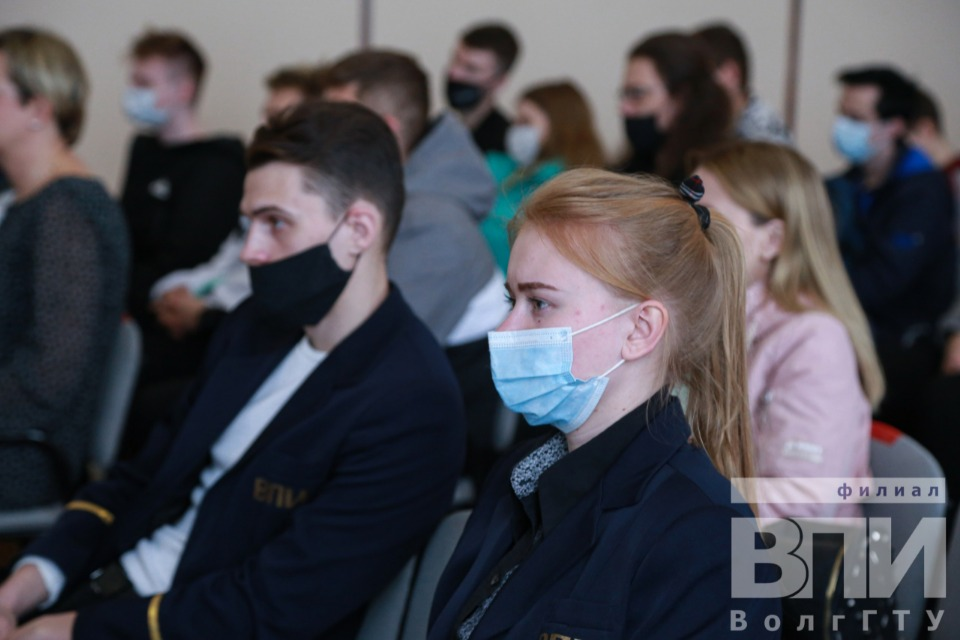 Специальности в волгу