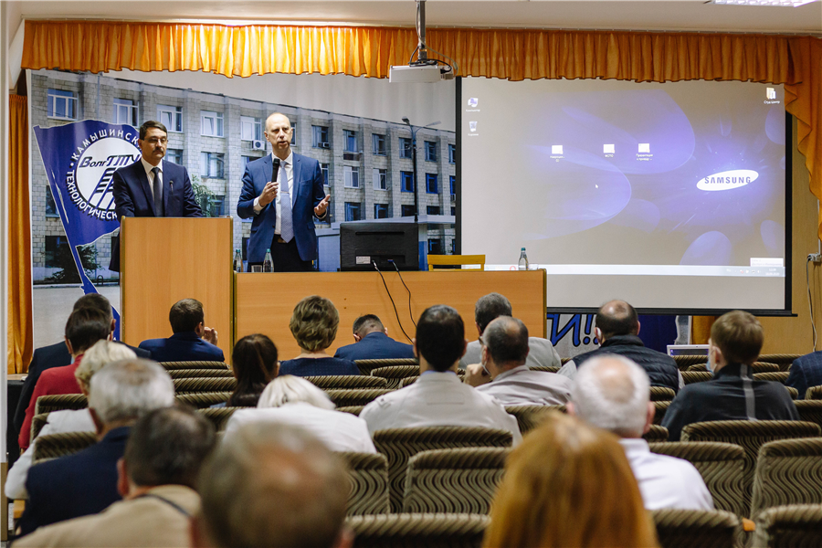 Ректор волггту. Ректор сибгту красноярск. Преподаватели тгту тамбов. Ректора технологического института. Институт технологический в волгограде.