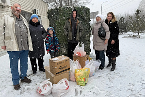 Волонтеры ВолгГТУ отвезли подарки в Волгоградский военный госпиталь Министерства обороны РФ