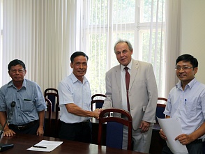 ВолгГТУ посетила делегация ученых из Вьетнама