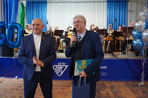 Пресс-служба администрации Волжского: Игорь Воронин поздравил коллектив Волжского политеха с 60-летием вуза