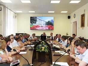 Состоявшееся внеплановое заседание ректората регионального опорного техуниверситета было самым коротким и результативным 