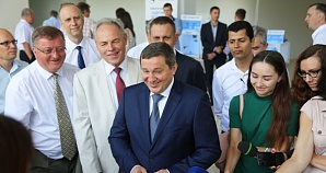  Губернатор области А.И. Бочаров посетил ВолгГТУ