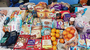 Политехники передали новогодние гостинцы раненым военнослужащим