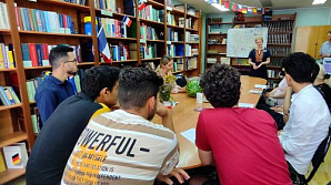 "Новости Волгограда": В главной библиотеке региона иностранные студенты знакомятся с волгоградской культурой