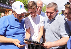 Почетные гости на площадке ВолгГТУ фестиваля  #ТриЧетыре
