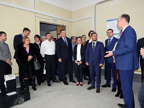 Депутаты Волгоградской областной думы посетили Центр прототипирования в ВолгГТУ