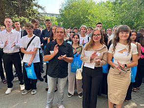 Новоиспеченных студентов ВПИ поздравили с Днём знаний