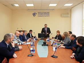 В ВолгГТУ  начала работу экспертная комиссия по проведению профессионально-общественной аккредитации образовательных программ 
