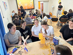 В лагере «Зеленая Волна» проходит профильная смена «Строительство и архитектура: старт в моделирование и проектирование»