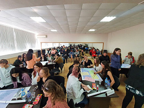 Пресс-служба администрации региона: В Волгоградской области с привлечением молодёжи и общественности разрабатывают проекты благоустройства малых городов