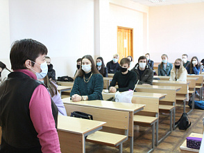 Кинолекторий для первокурсников химфака ВолгГТУ