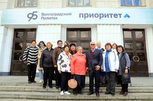 В ВолгГТУ прошла встреча выпускников химико-технологического факультета 1976 года