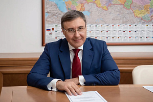 Валерий Фальков поздравил студентов и преподавателей с началом учебного года